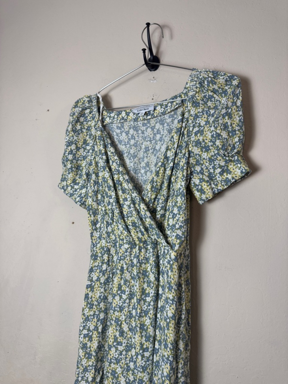 & Other Stories Floral Printed Dress Size 4 - Picture 3 of 8
